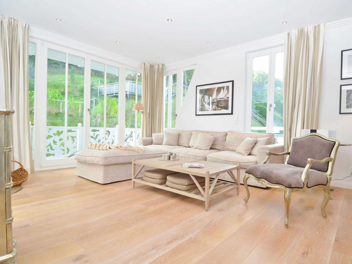 Villa "Johanna" Sellin - Wg13 Mit Kamin Und Zwei Balkonen Exterior photo